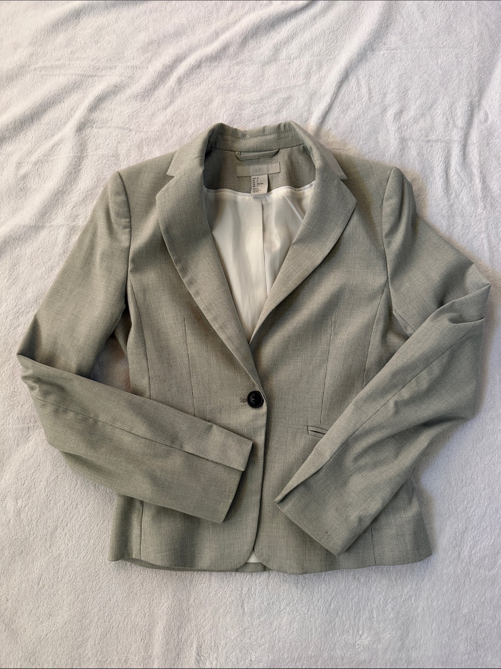 H&M Classic Light Gray Women’s Tailored Blazer size 2